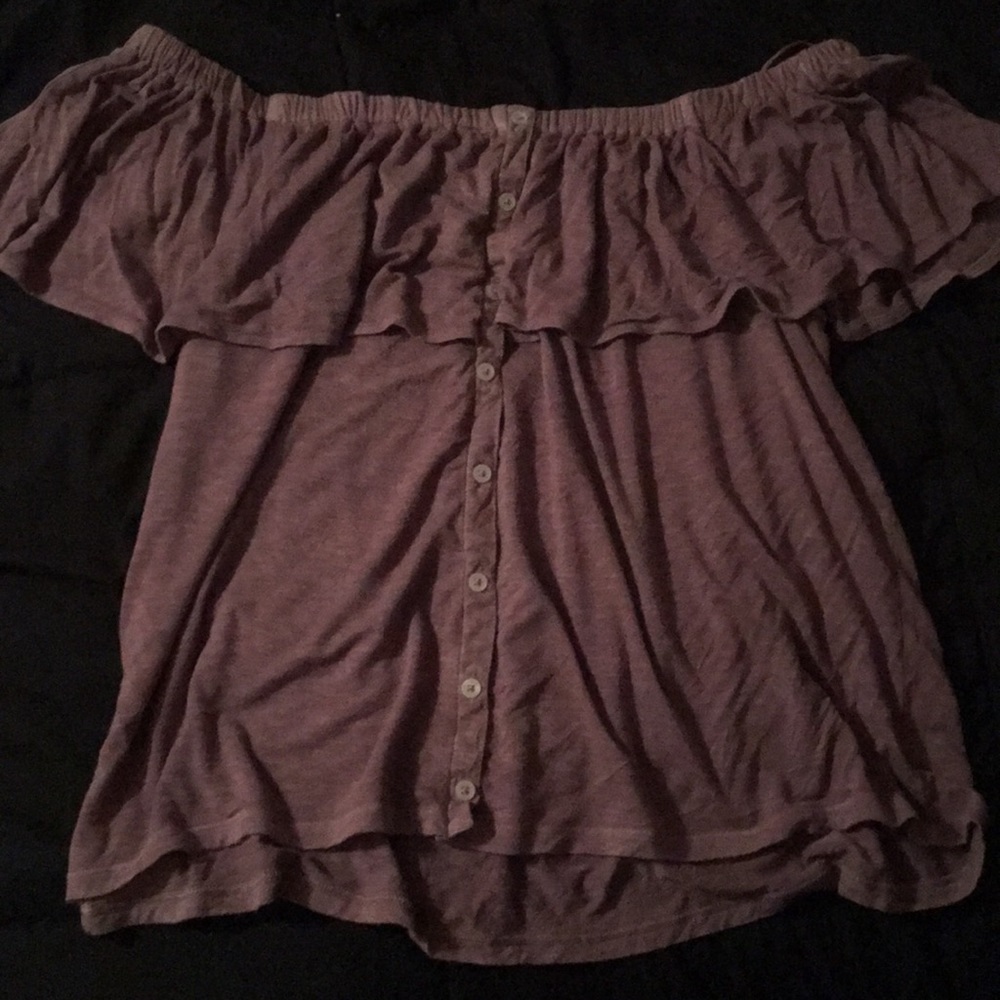 AMERICAN EAGLE OFF THE SHOULDER TOP